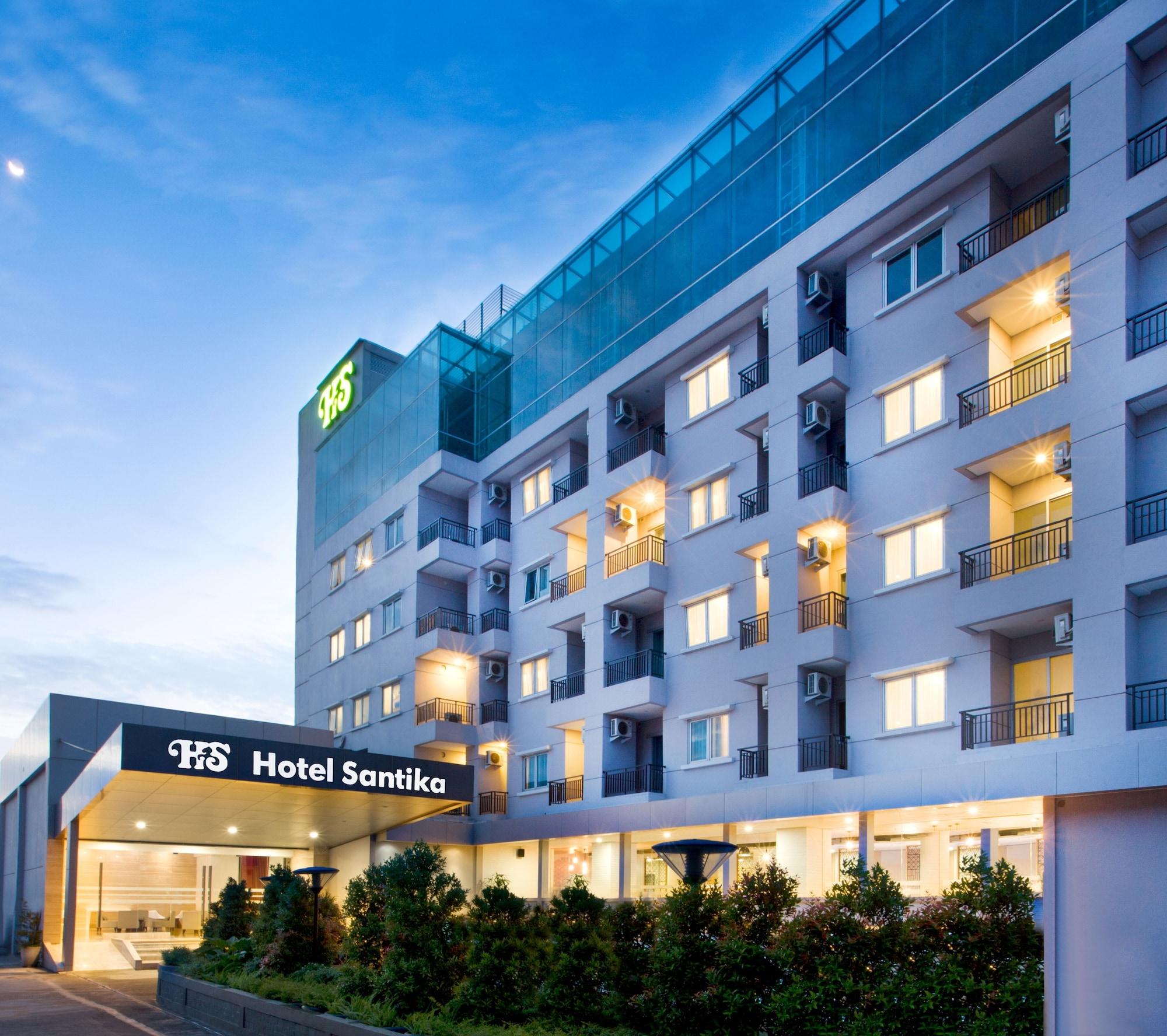 Hotel Santika Mega City Bekasi Esterno foto