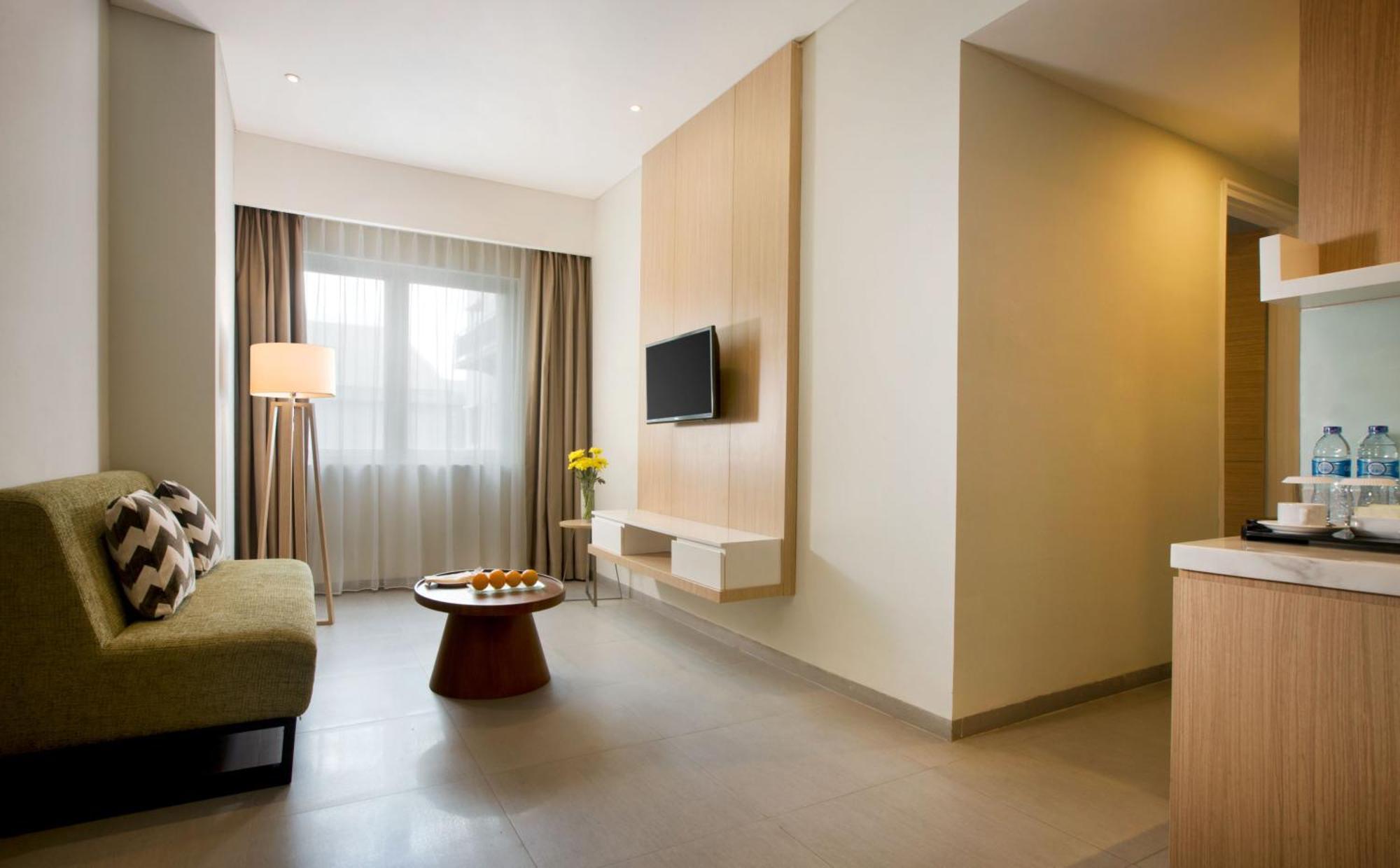 Hotel Santika Mega City Bekasi Esterno foto