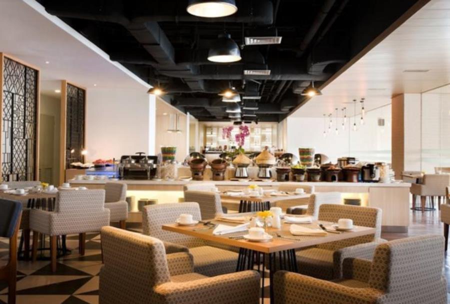 Hotel Santika Mega City Bekasi Esterno foto
